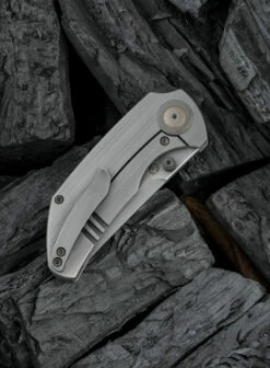 WE Knife Thug Marble Carbon Fiber Presentation Handle -KNIFE-LOUNGE Sales 1622256208491064