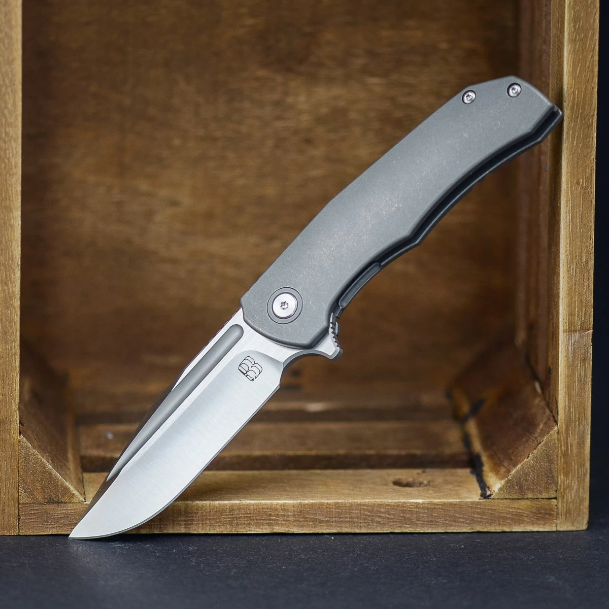 Bergblades Iron Mutt 1 Bergblades Iron Mutt