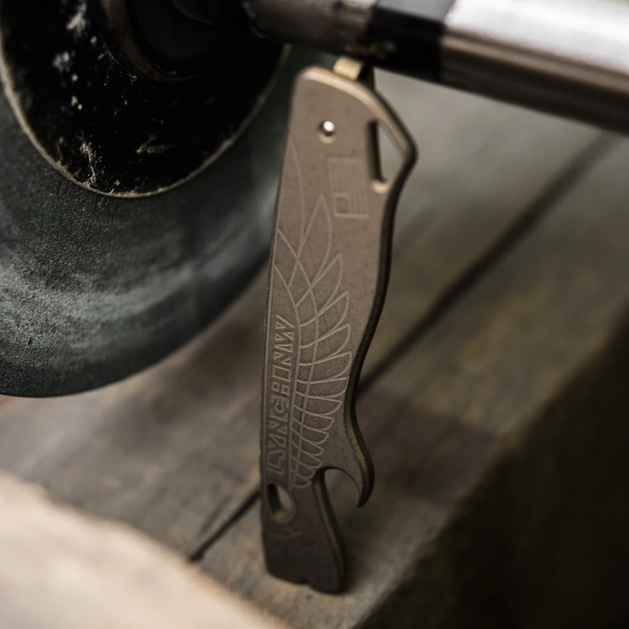 Lynch All Access Pass V2.7X "Double Wing" Prybar - Bronze 2 Lynch All Access Pass V2.7X "Double Wing" Prybar - Bronze - Image 2