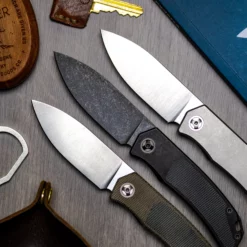 Urban EDC LC Titanium -KNIFE-LOUNGE Sales Lifestyle 5 155682cf 2649 46a9 a409 2578263c563c 2000x