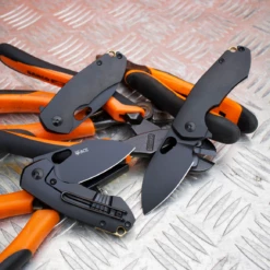 Giantmouse ACE Riv Blackout -KNIFE-LOUNGE Sales blackouttirivsquare2 1160x