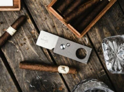 Böker Plus Cigar Cutter 15 Böker Plus Cigar Cutter -KNIFE-LOUNGE Sales boeker plus cigar cutter 01bo513 5