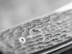 Böker Plus Urban Trapper Jigged Titanium -KNIFE-LOUNGE Sales boeker plus urban trapper jigged titanium 01bo476 5 28129