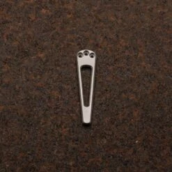 Daily Customs Clip Window