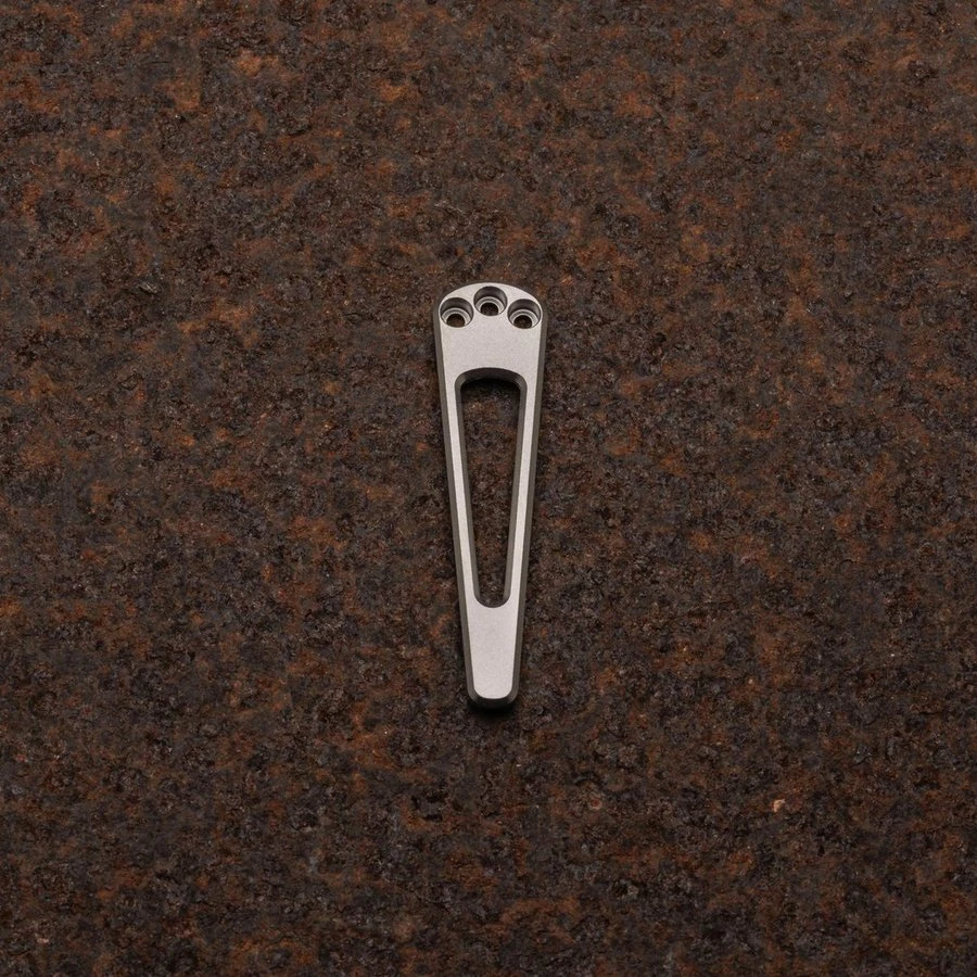 Daily Customs Clip Window 1 Daily Customs Clip Window