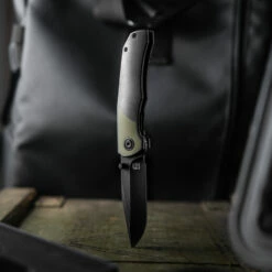 Bergblades Pup Stonewashed With G10 Inlay