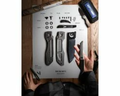 Vero Engineering Knife Poster - Impulse Mini 9 Vero Engineering Knife Poster - Impulse Mini -KNIFE-LOUNGE Sales impulse flat lay