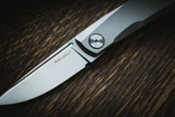 Real Steel Luna Titan 9 Real Steel Luna Titan -KNIFE-LOUNGE Sales luna titanium 04 web