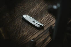 Real Steel Luna Titan 11 Real Steel Luna Titan -KNIFE-LOUNGE Sales luna titanium 06 web