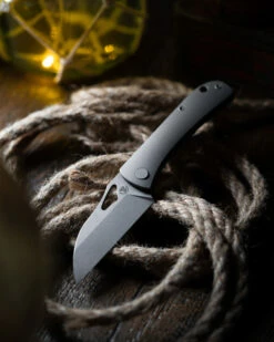 PicaroonTools Mutineer Titan S35VN 9 PicaroonTools Mutineer Titan S35VN -KNIFE-LOUNGE Sales mutineertitan 38beqhuah0f8bv