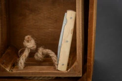 Perceval Le Francais Norwegian Birch 7 Perceval Le Francais Norwegian Birch -KNIFE-LOUNGE Sales percevallefrancaismaserbirke 3