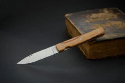 Perceval Le Francais Serpient Wood