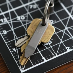 Big Idea Design Mini Titanium Pry Bar 11 Big Idea Design Mini Titanium Pry Bar -KNIFE-LOUNGE Sales timiniprybar main 16x9 12134321 74c3 4575 bc5d d9e407c2efbe 1800x1800