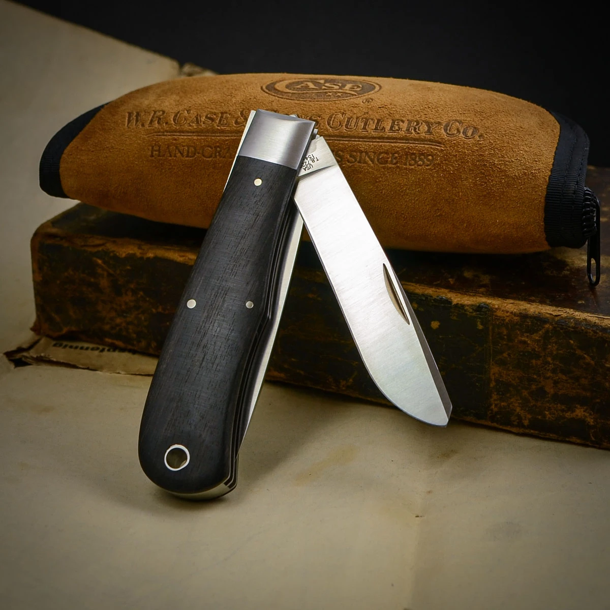 Case Tony Bose Collaboration Bullnose Trapper Ebony 5 Case Tony Bose Collaboration Bullnose Trapper Ebony - Image 5