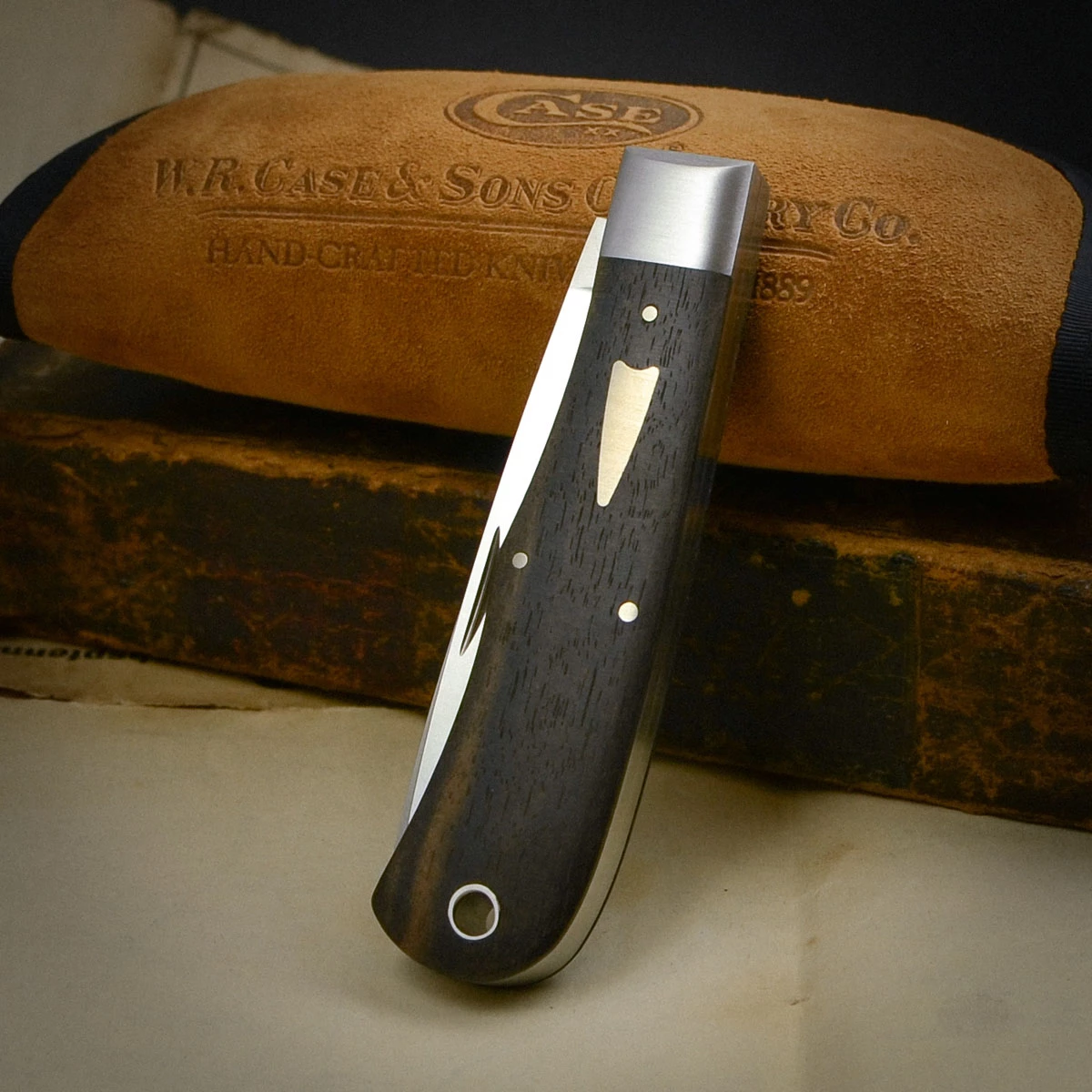 Case Tony Bose Collaboration Bullnose Trapper Ebony 1 Case Tony Bose Collaboration Bullnose Trapper Ebony