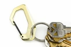 Trayvax Carabiner Brass -KNIFE-LOUNGE Sales trayvax carabiner brass 3 2000x